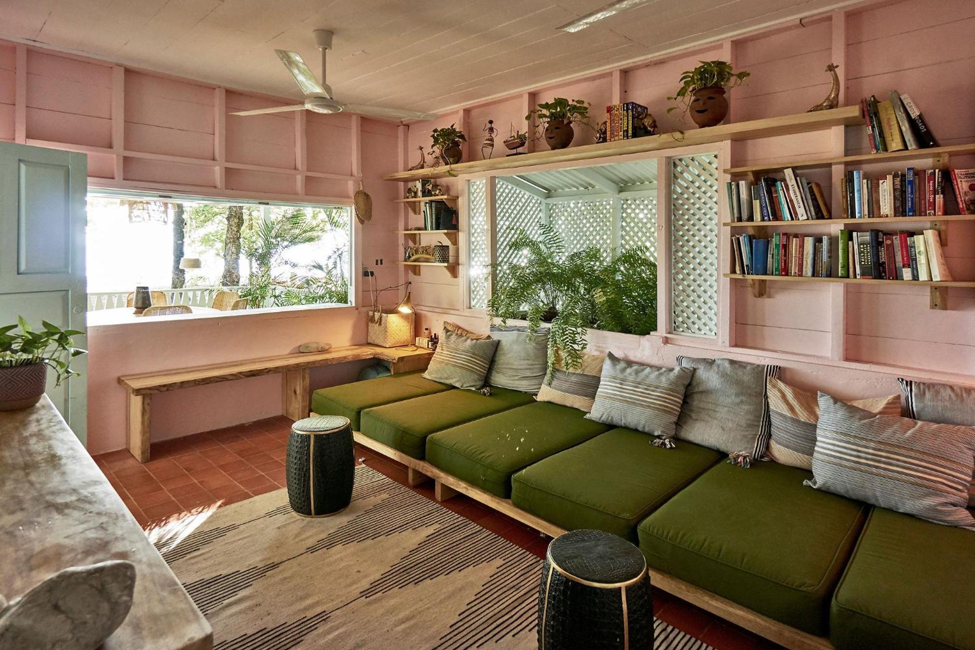 Zunya Bed & Breakfast มัลปัยส์ ภายนอก รูปภาพ